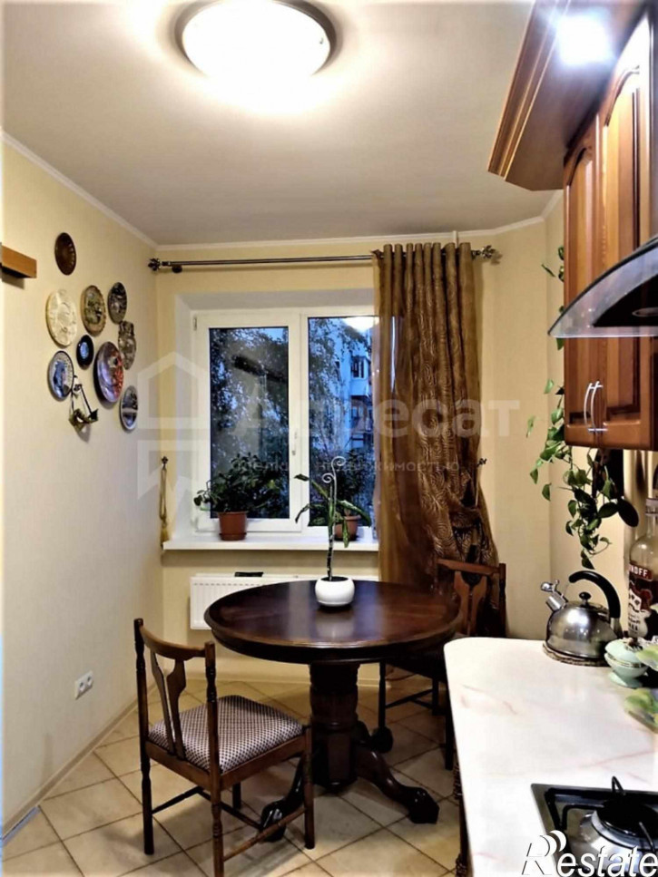 3-комн квартира ул. Казахская,  д.8