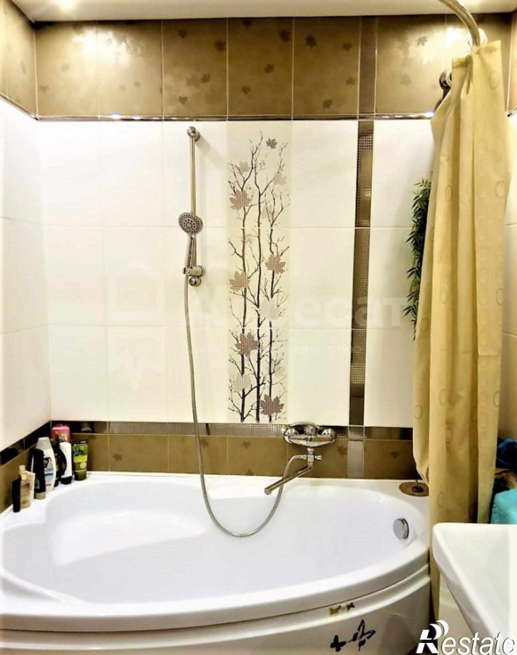 3-комн квартира ул. Казахская,  д.8