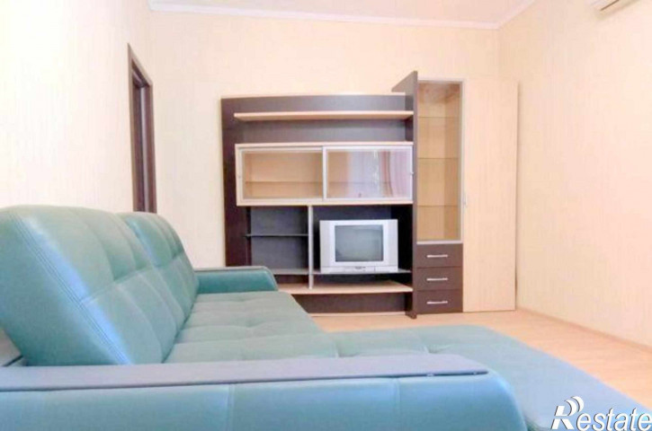 2-комн квартира улица Козлова, 65В