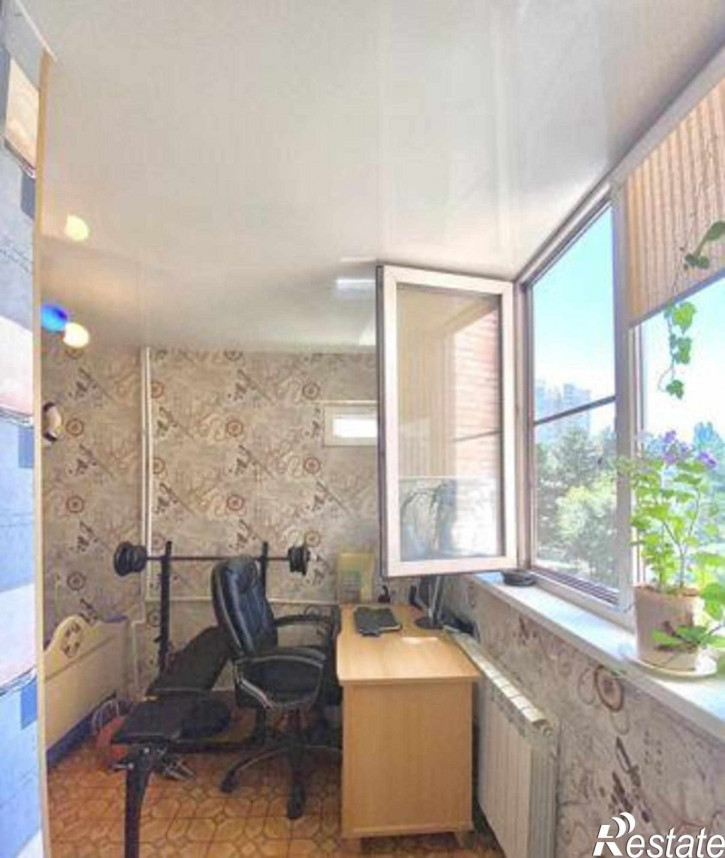 4-комн квартира улица Волкова, 8