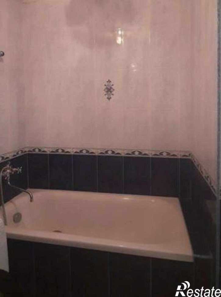2-комн квартира улица Глинки, 96Б