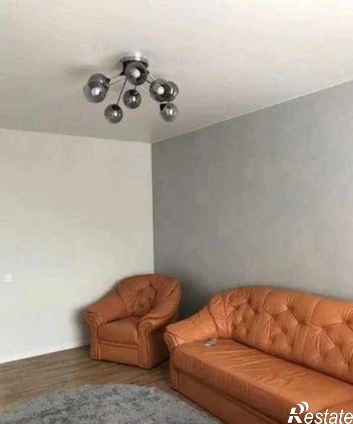 2-комн квартира проспект Чехова, 63