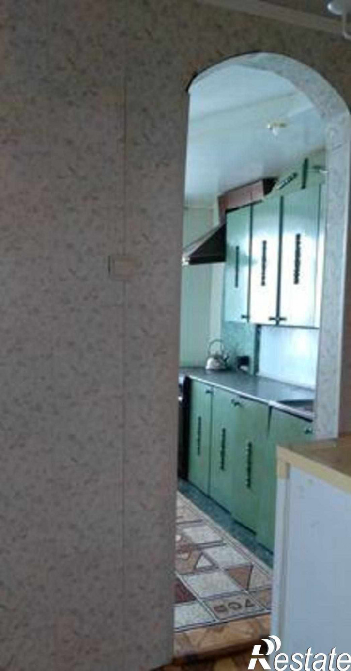 2-комн квартира проспект Космонавтов, 15