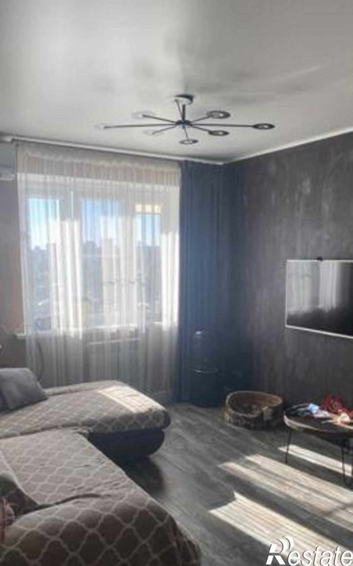 2-комн квартира улица 35-я Линия, 83