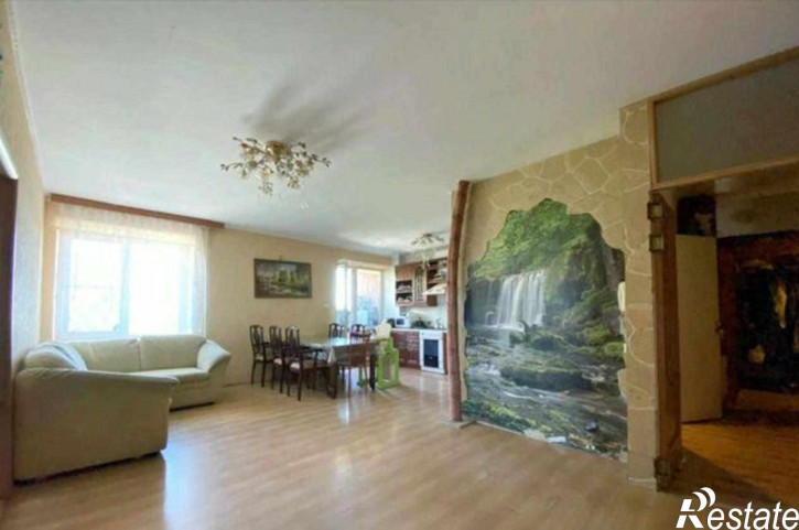 3-комн квартира Днепровский переулок, 120Г