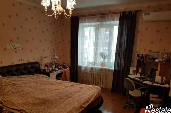3-комн квартира проспект Соколова, 57