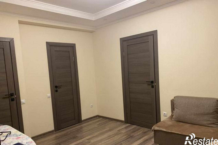 2-комн квартира Симферопольская улица, 64