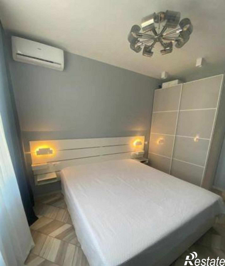 3-комн квартира улица Еляна, 54