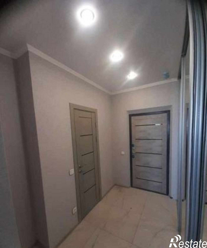 2-комн квартира улица Еляна, 40