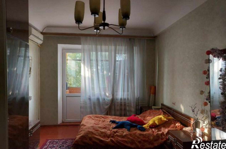 3-комн квартира Коммунистический проспект, 37