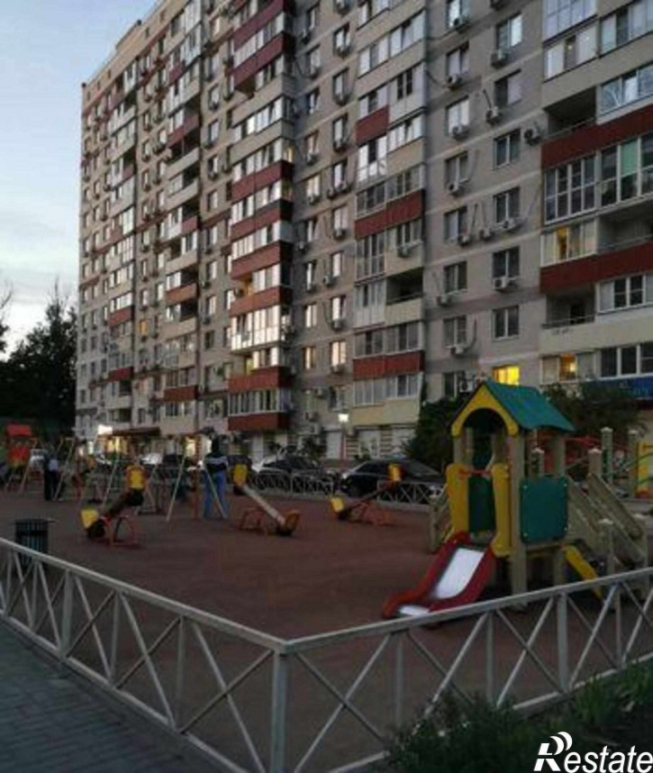 2-комн квартира улица 1-й Конной Армии, 37