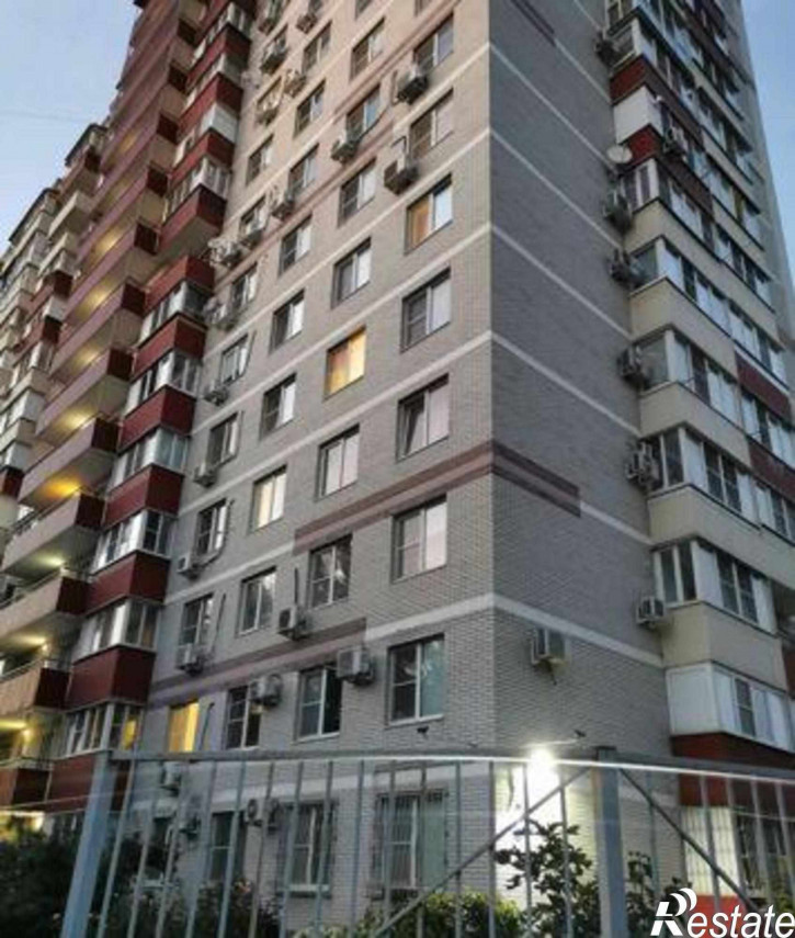 2-комн квартира улица 1-й Конной Армии, 37