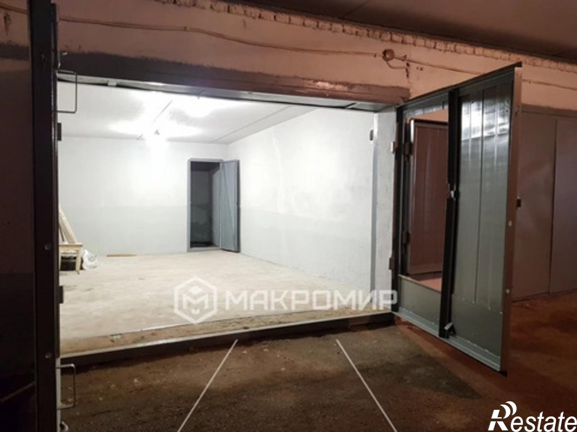 Купить гараж, место в паркинге за 1 050 000 рублей на ул. Кольцевая, 3, к А