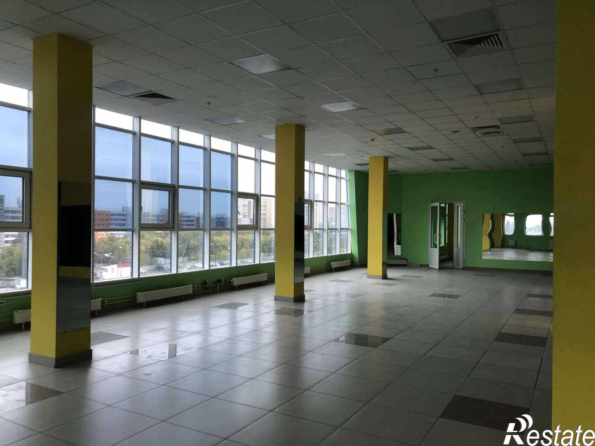 Сдать торговое помещение за 895 500 рублей на Московское шоссе, 284а