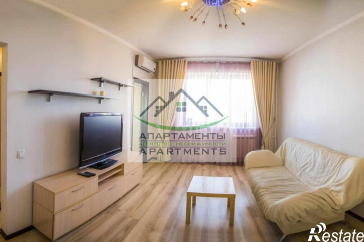1-комн квартира Бутырина ул, 8