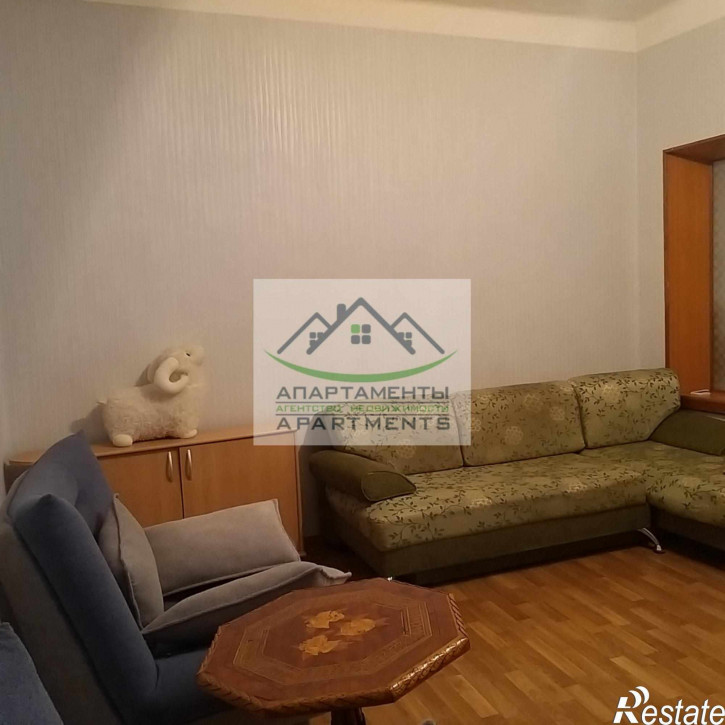 3-комн квартира Крайнего ул, 68