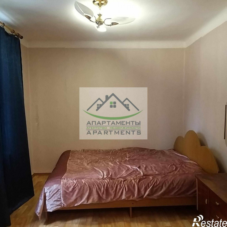 3-комн квартира Крайнего ул, 68
