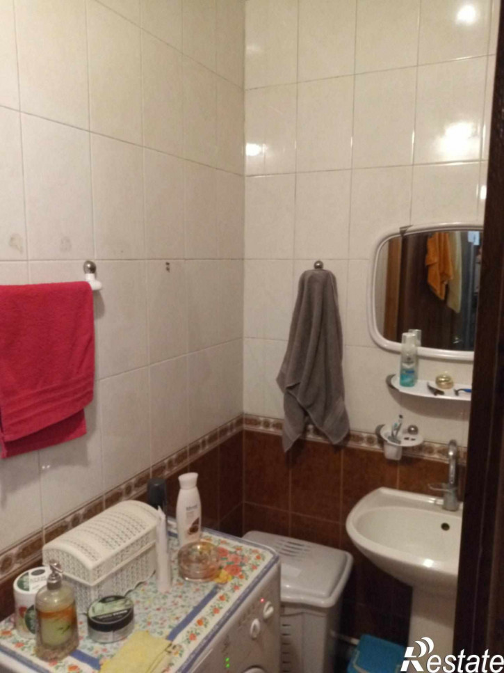 2-комн квартира Воровского ул, 23