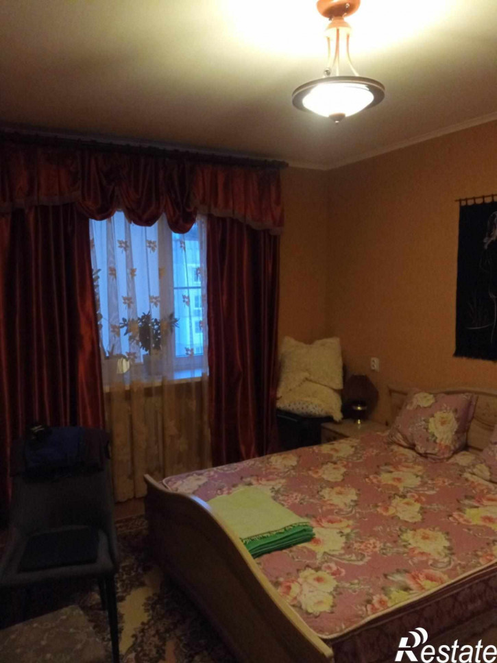 2-комн квартира Воровского ул, 23