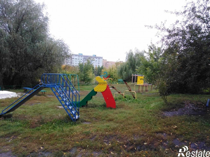 2-комн квартира Российская улица, 41