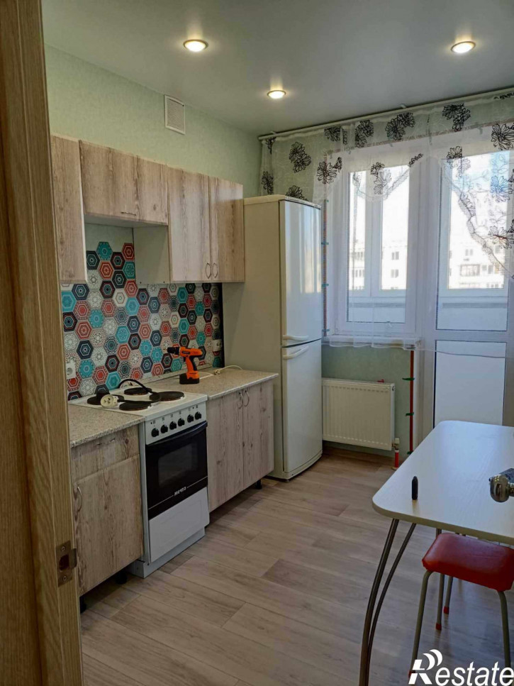 1-комн квартира Тухвата Янаби б-р, 4