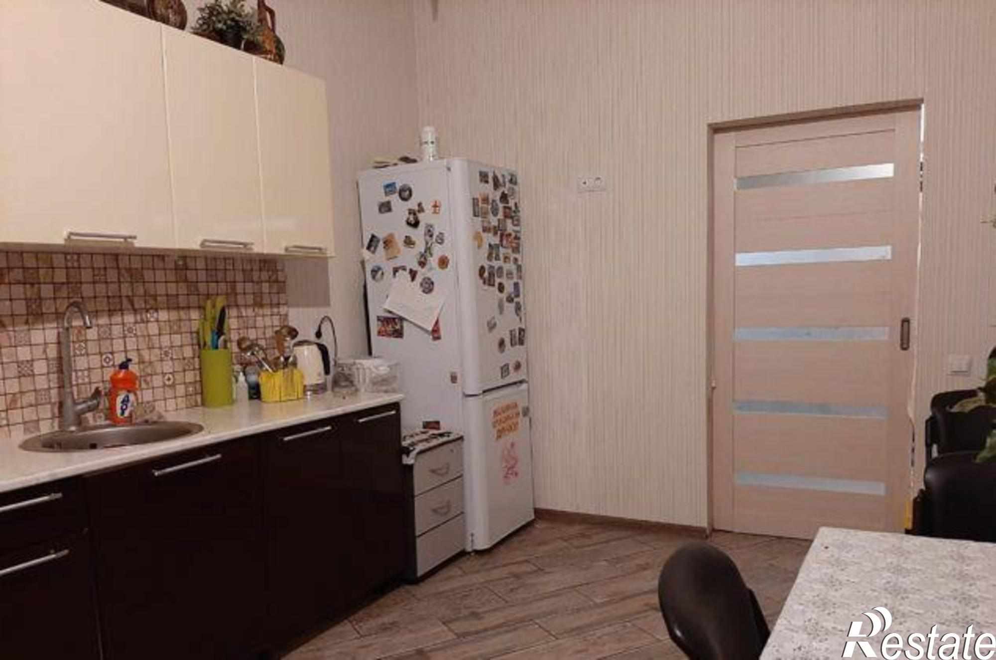 Купить дачу, дом, коттедж за 6 460 000 рублей на Достойный проезд, 13