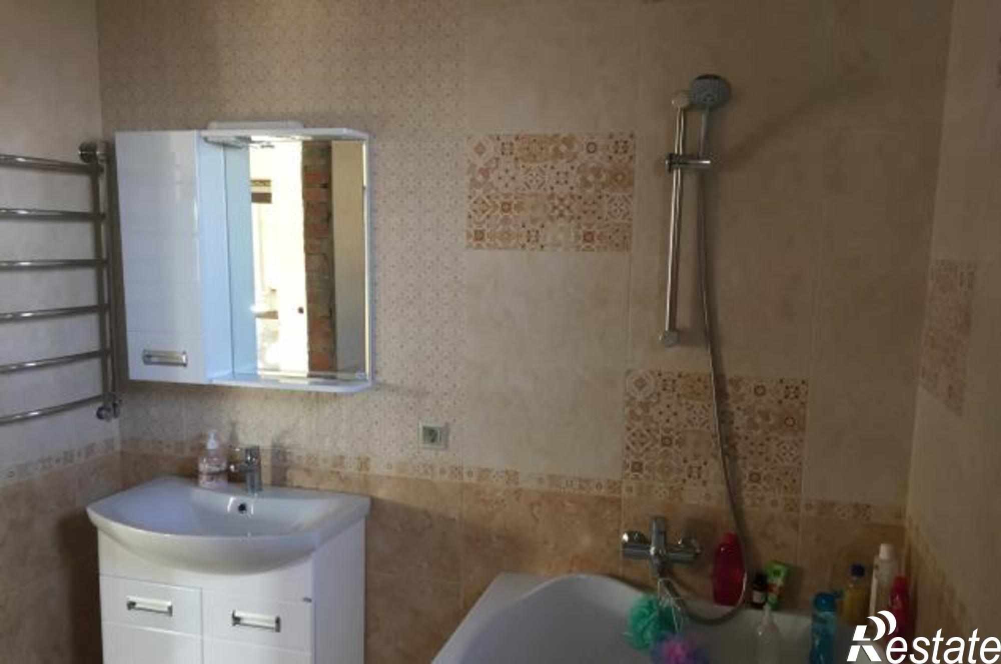 Купить дачу, дом, коттедж за 9 030 000 рублей на Екатерининская улица, 11