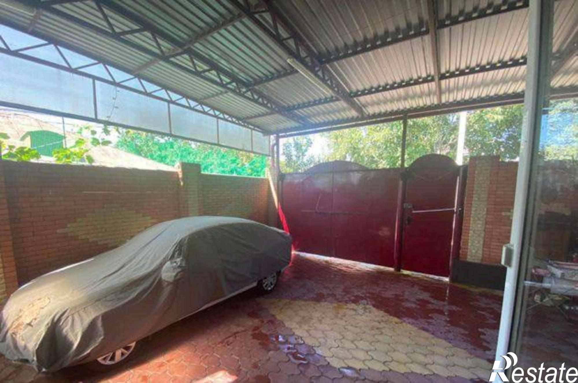 Купить дачу, дом, коттедж за 6 890 000 рублей на Керченский переулок, 20