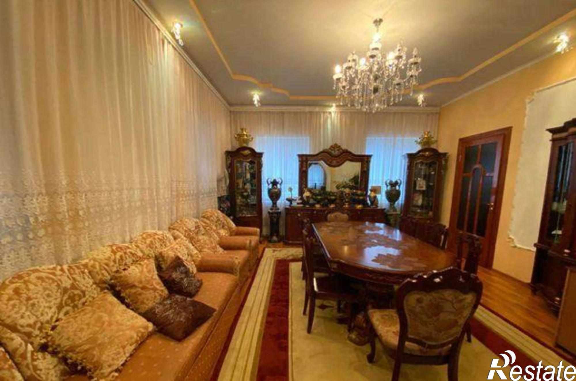 Купить дачу, дом, коттедж за 6 890 000 рублей на Керченский переулок, 20