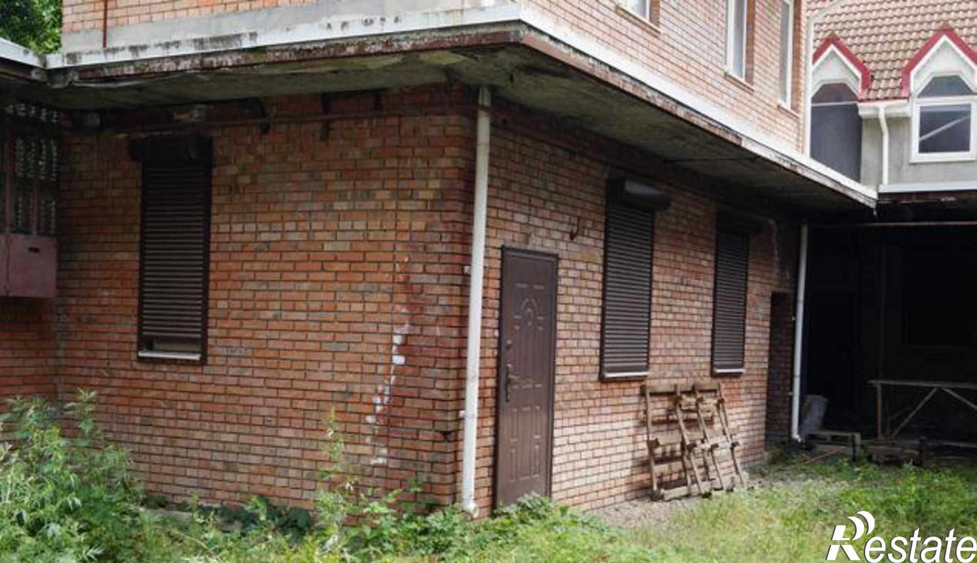 Купить дачу, дом, коттедж за 19 000 000 рублей на Киргизская улица, 37