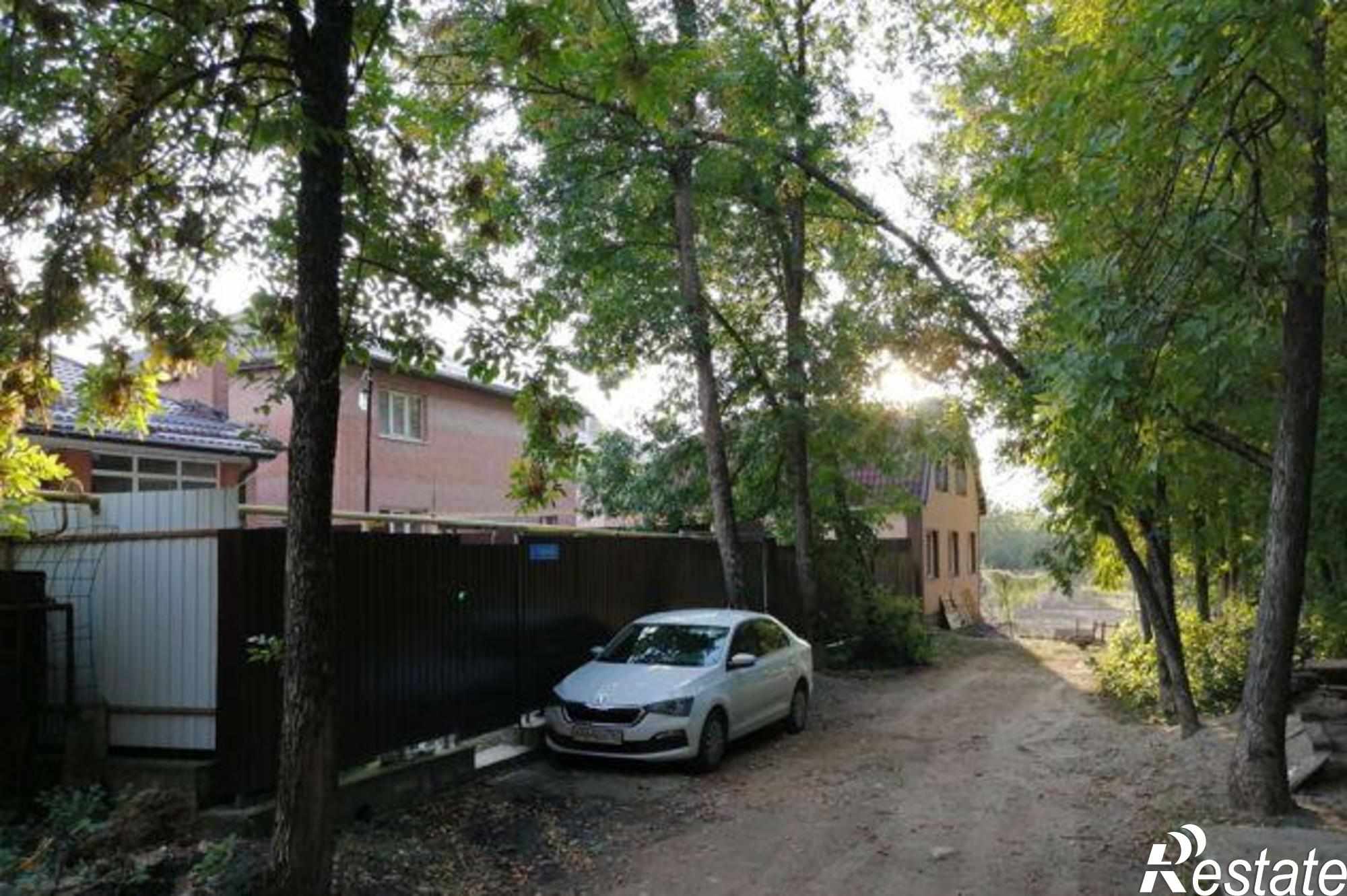 Купить дачу, дом, коттедж за 5 460 000 рублей на Лазурная улица, 63