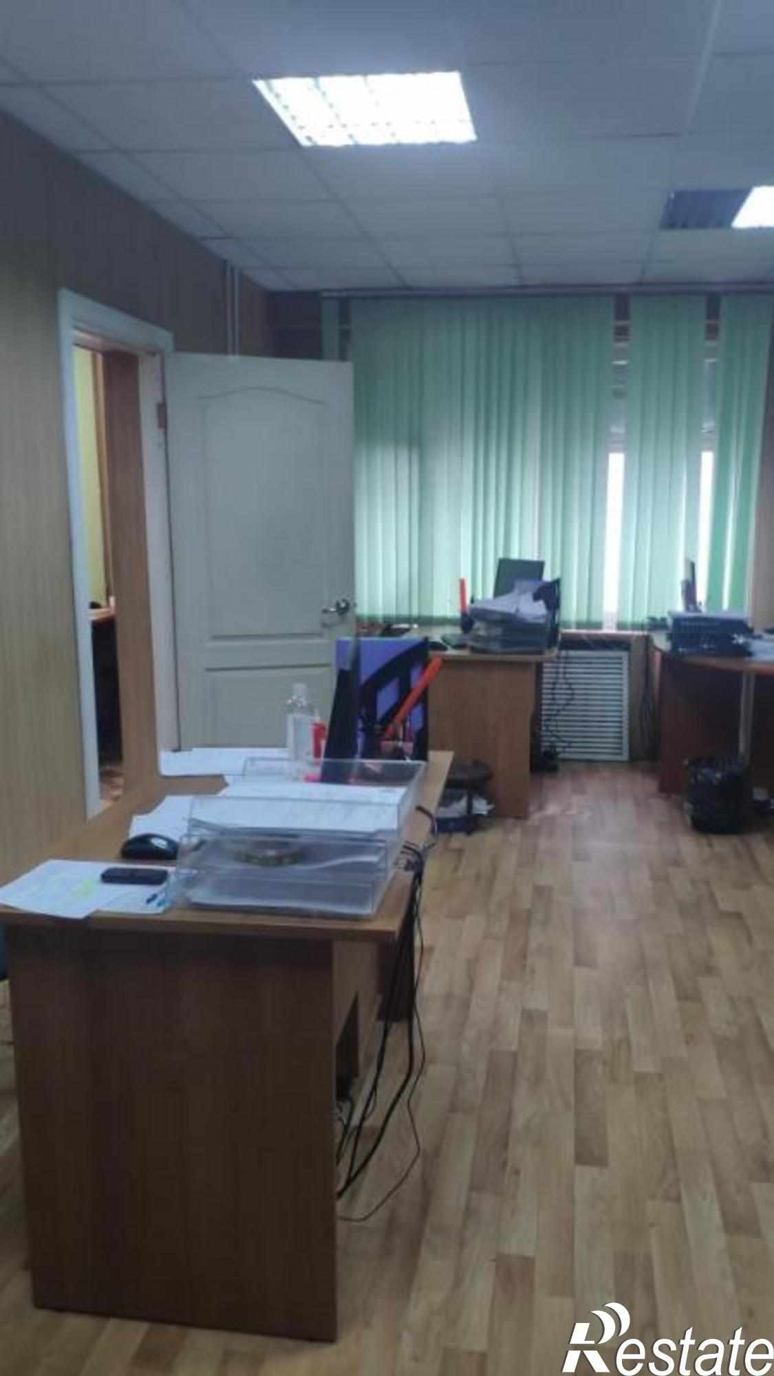 Сдать офис, помещение под офис за 180 000 рублей на Олега Кошевого, 65/4