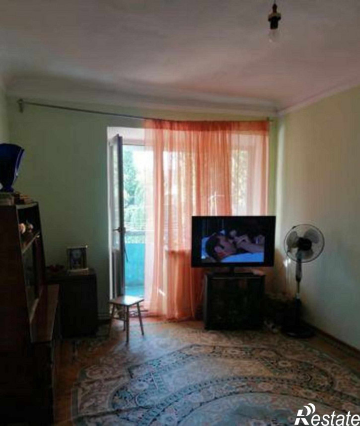 2-комн квартира улица Лихачёва, 35