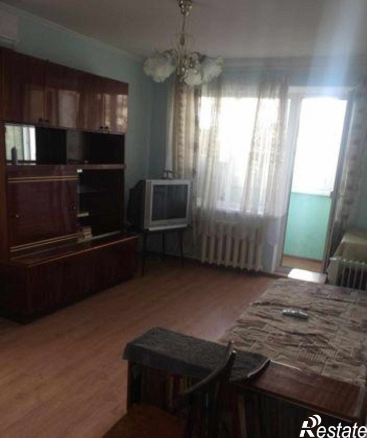 3-комн квартира проспект Королёва, 25