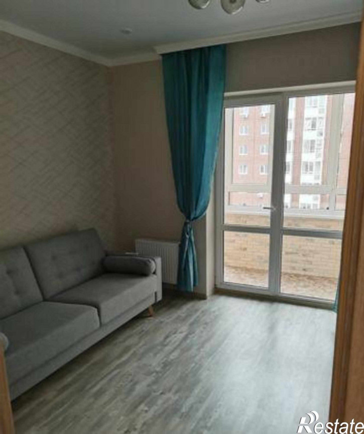 3-комн квартира улица Ерёменко, 110с2