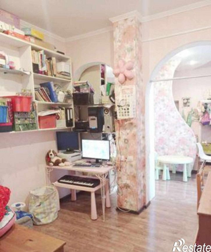 4-комн квартира переулок Энергетиков, 8