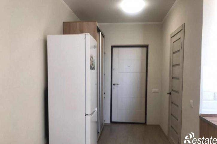 2-комн квартира улица Шаповалова, 1Вс1
