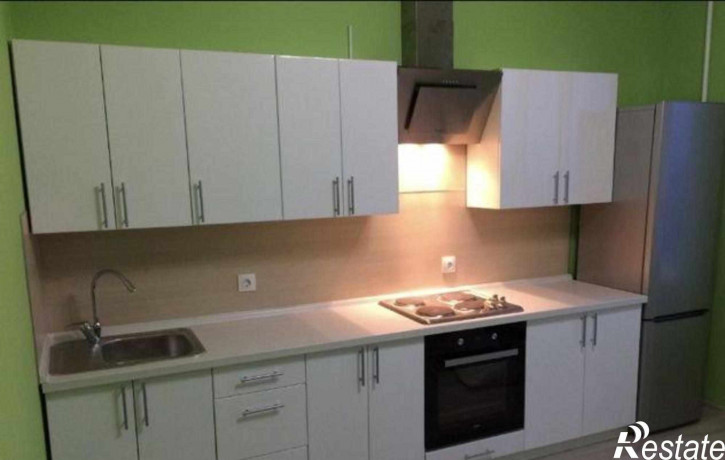 2-комн квартира улица Скачкова, 60