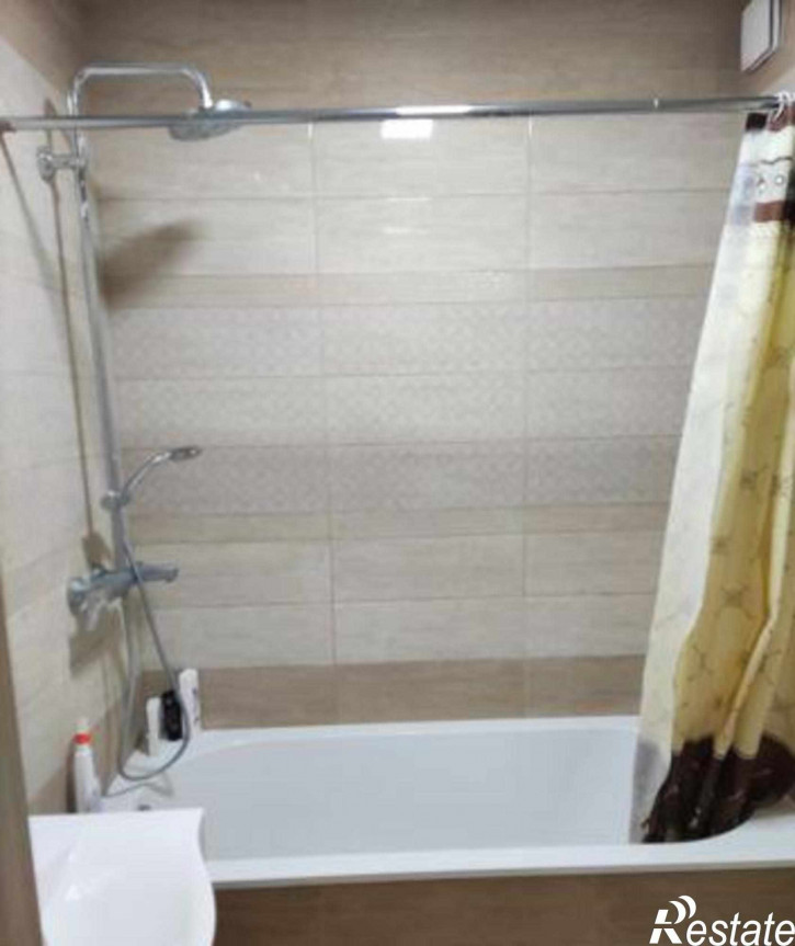 3-комн квартира проспект Маршала Жукова, 25