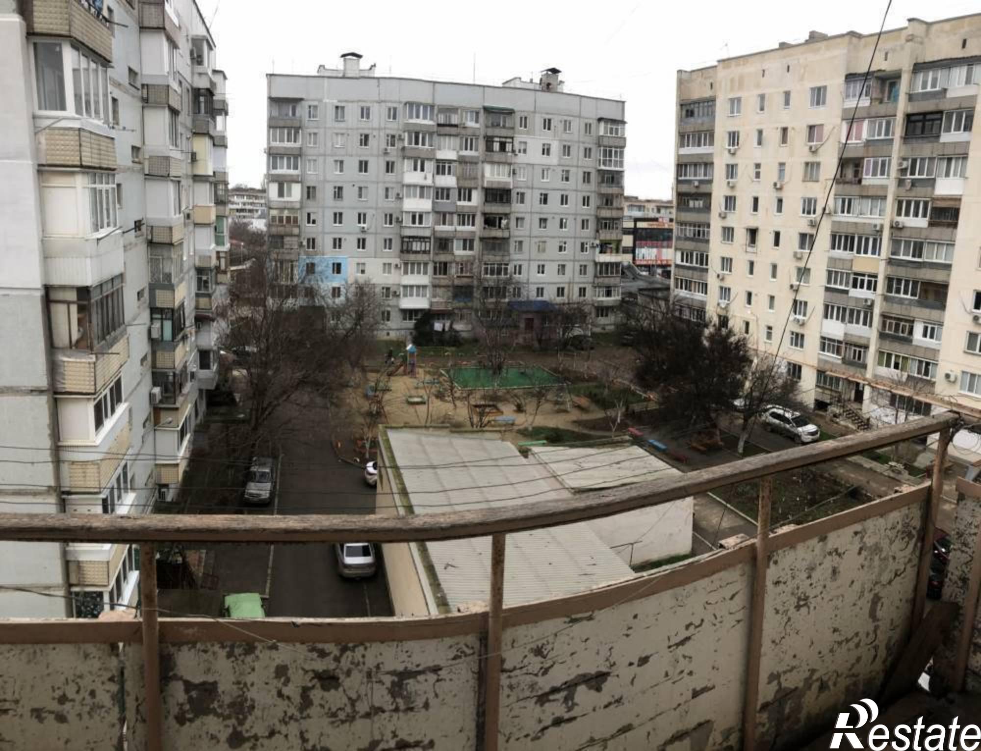 Купить квартиру за 10 500 000 рублей на Революции ул., 1