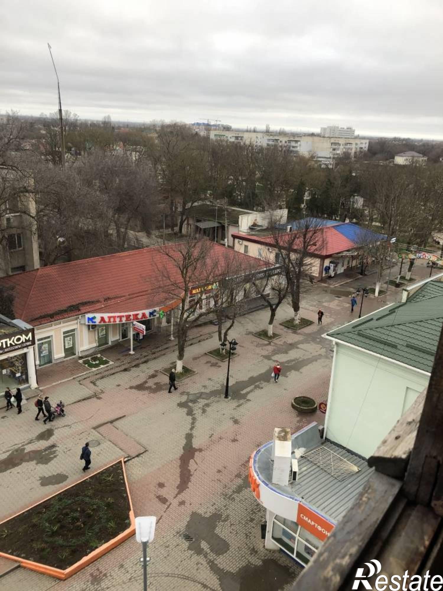 Купить квартиру за 10 500 000 рублей на Революции ул., 1