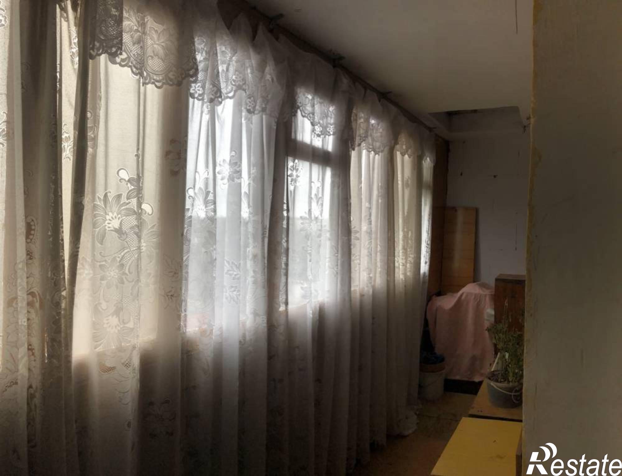 Купить квартиру за 10 500 000 рублей на Революции ул., 1