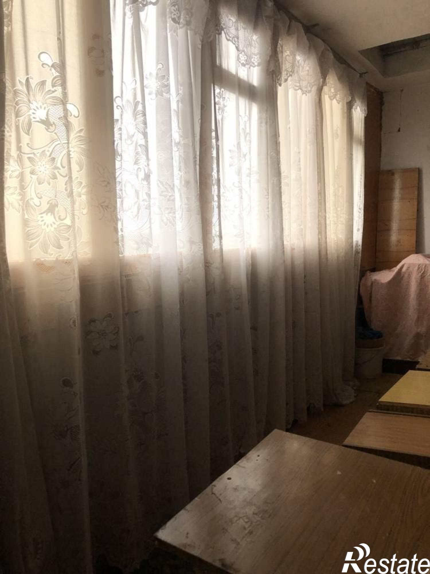 Купить квартиру за 10 500 000 рублей на Революции ул., 1