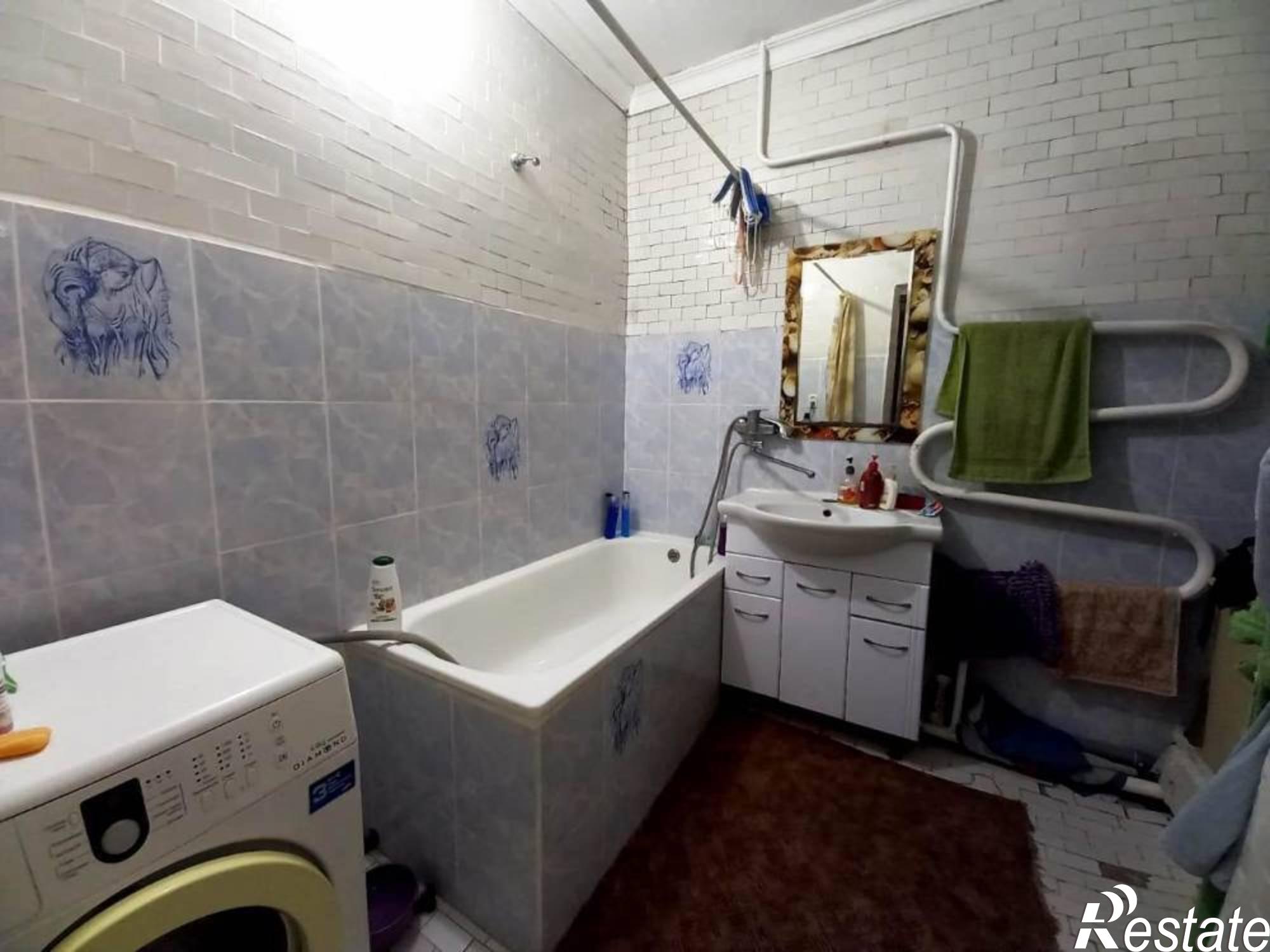 Купить дачу, дом, коттедж за 13 300 000 рублей на Выставочная ул.