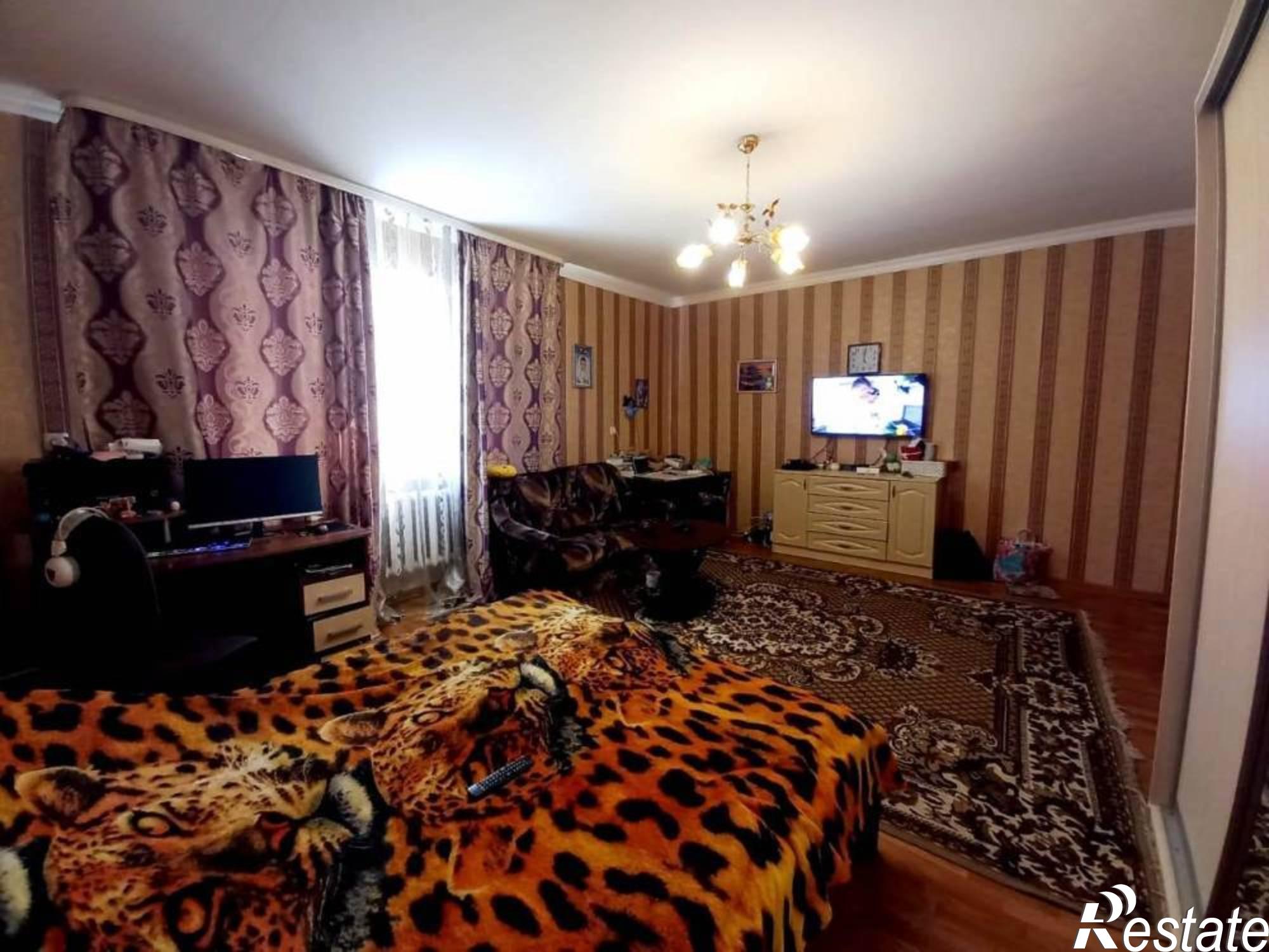 Купить дачу, дом, коттедж за 13 300 000 рублей на Выставочная ул.