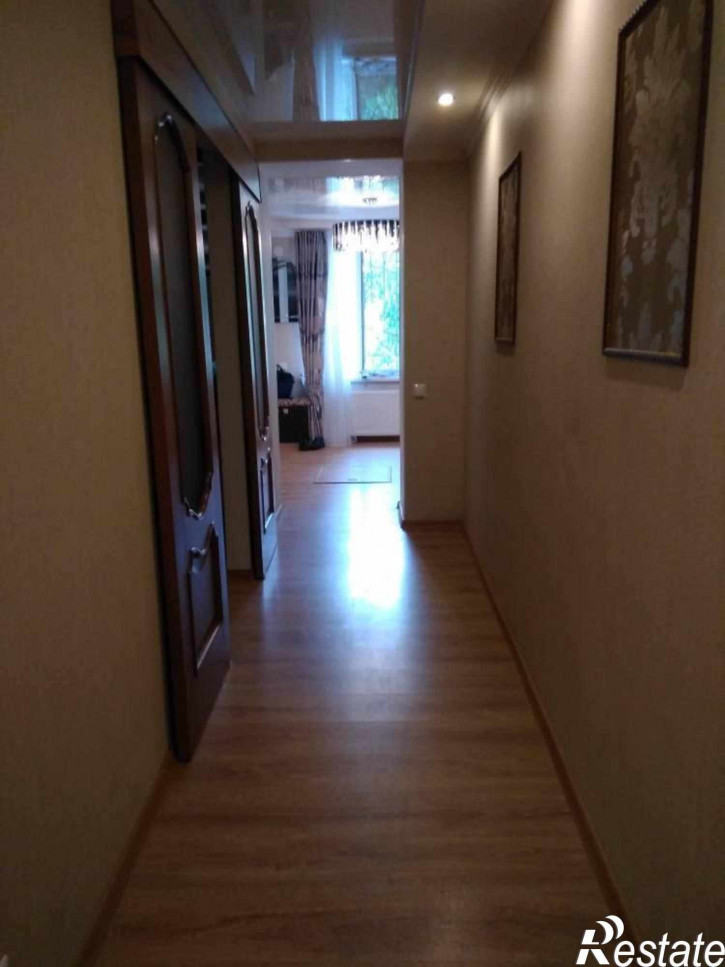 3-комн квартира Строительная ул., 16