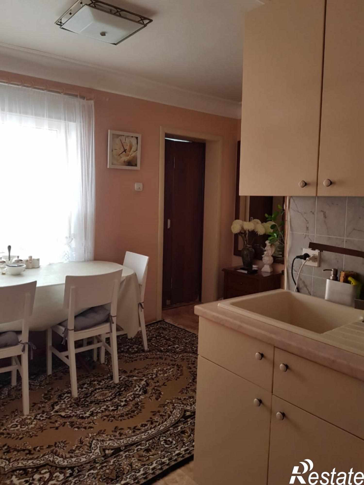 Купить дачу, дом, коттедж за 4 350 000 рублей на Комсомольская ул