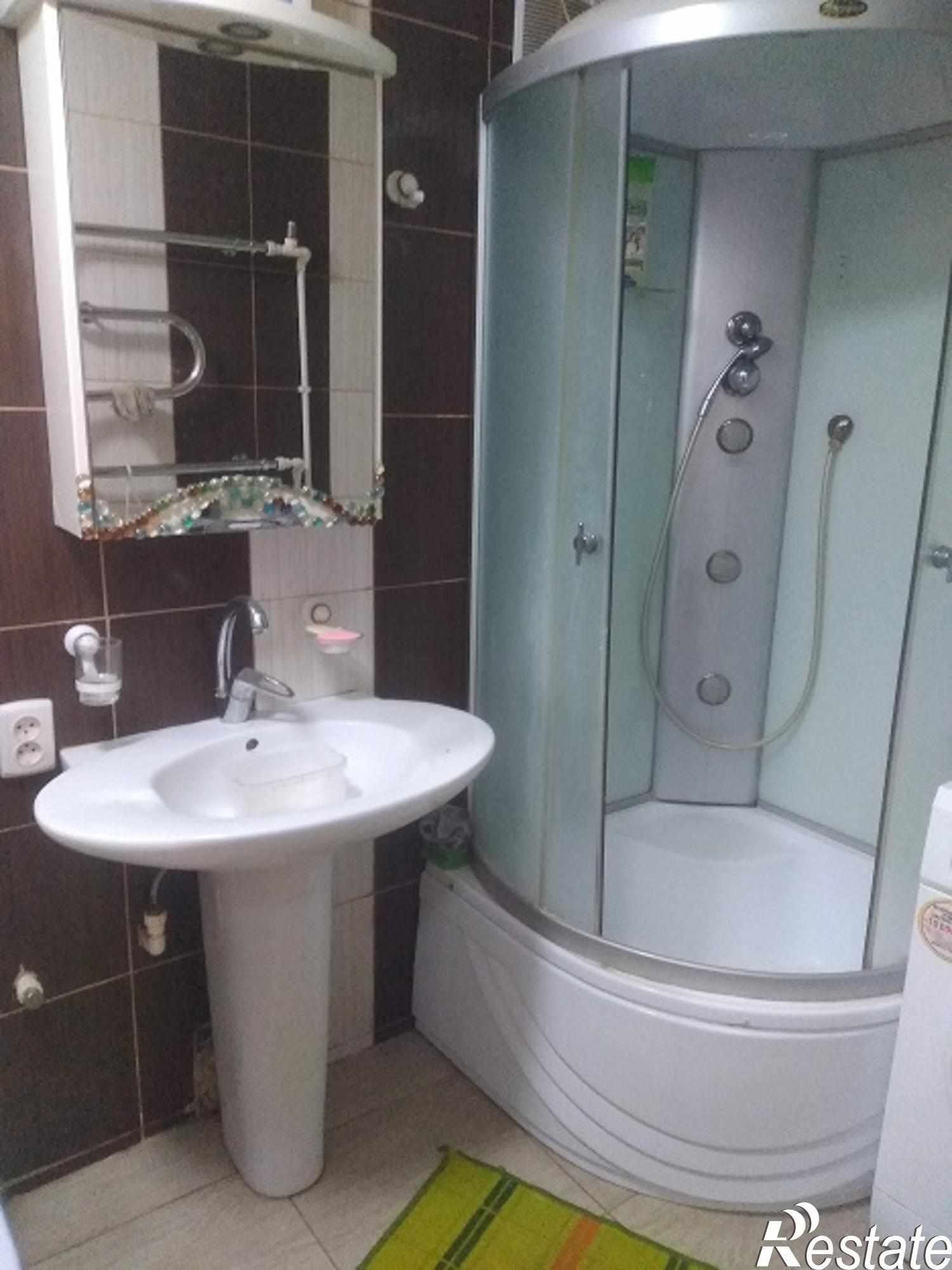 Купить квартиру за 1 590 000 рублей на Славы ул, 7