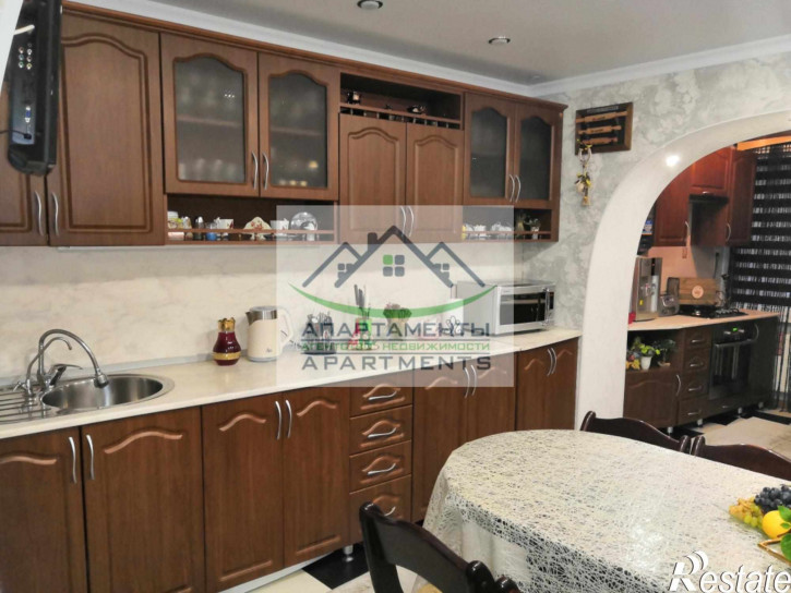 4-комн квартира Анджиевского ул, 7