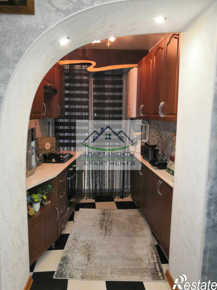 4-комн квартира Анджиевского ул, 7